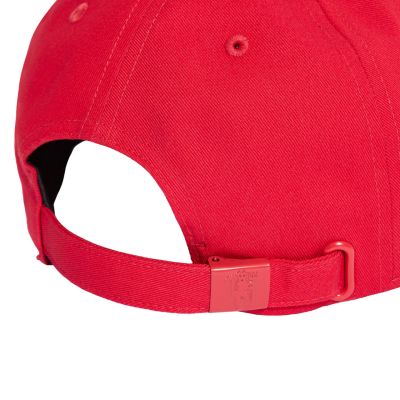 4. adidas Manchester United cap red KT0648