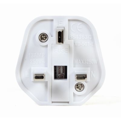 3. GEMBIRD AC Adapter – UK to EU Schuko 13A
