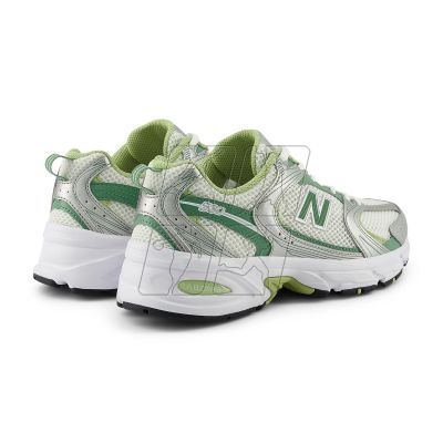 6. New Balance MR530ADB shoes