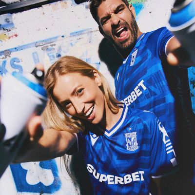 4. 2025/2026 Match Shirt Blue L