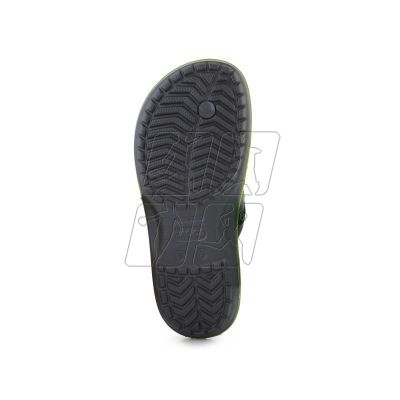 12. Crocs Crocband Flip 11033-0A1