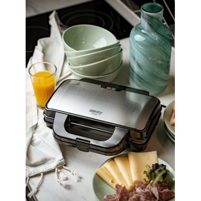 12. CAMRY CR 3054 Toaster