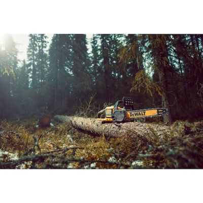 3. Chainsaw 50cm, 54V DCMCS575X1 DEWALT