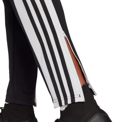 6. adidas Squadra 21 Training Panty M GK9545
