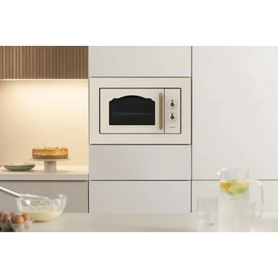 8. GORENJE BM235CLI microwave oven