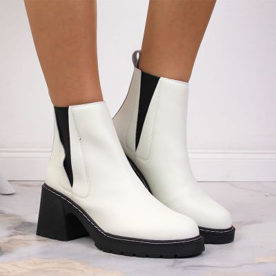 2. Artiker W HBH42 insulated slip-on ankle boots