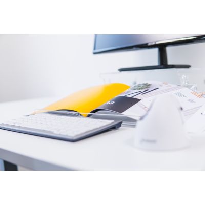 7. BakkerElkhuizen FlexDoc document clip board Acrylic, Plastic, Steel Transparent