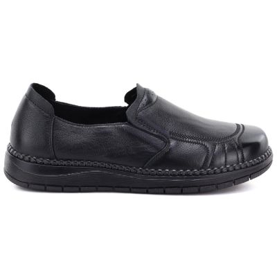 6. Women's comfortable leather slip-on shoes, black, Vinceza 107241