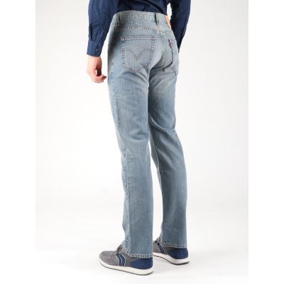 2. Levi`s jeans 752-0016