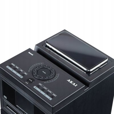 7. AKAI AEROBEAT PILLAR Active Column