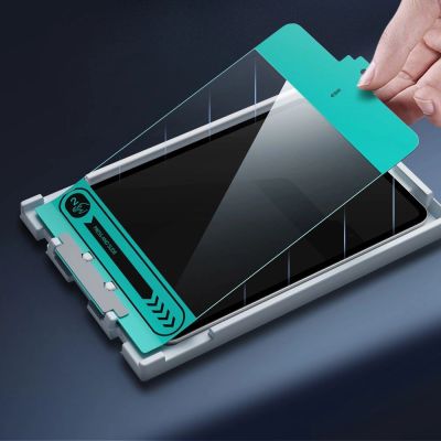 3. ESR Armorite Tempered Glass for iPad Air 10.9'' 4/5 2020-2022 / Pro 11.2'' / 3/4 2020-2022