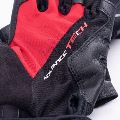 3. IQ Ibro M training gloves