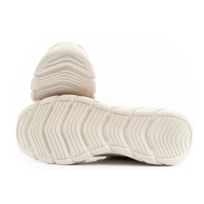 18. Skechers Bobs B Flex sports shoes sneakers women's fashionable beige