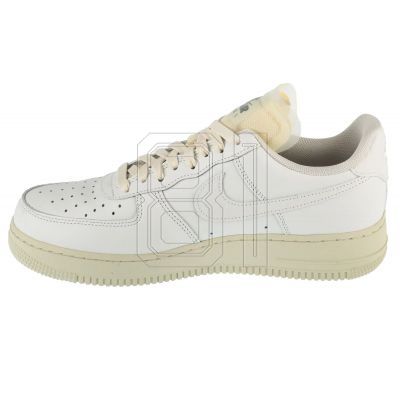 2. Nike Air Force 1 Low Premium W DN5463-100 