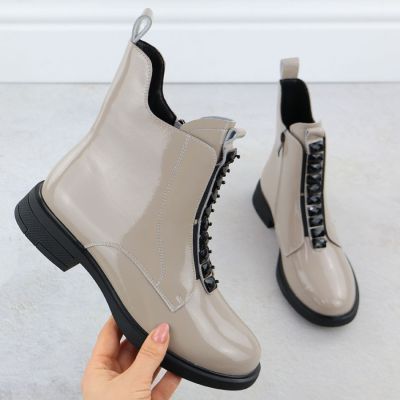 2. Women's patent leather ankle boots in beige D&A S.Barski Premium Collection MR52-108