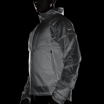 6. Nike Storm-FIT Adv Run Division M Jacket DD6132-133