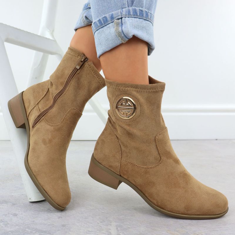 5. Jezzi W 198-28 JEZ432C suede ankle boots