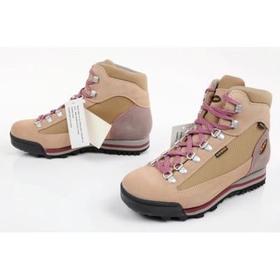 24. Aku Ultralight W 365.10586 Shoes