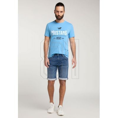 4. Mustang 5-pocket Short M 1009747 5000 542