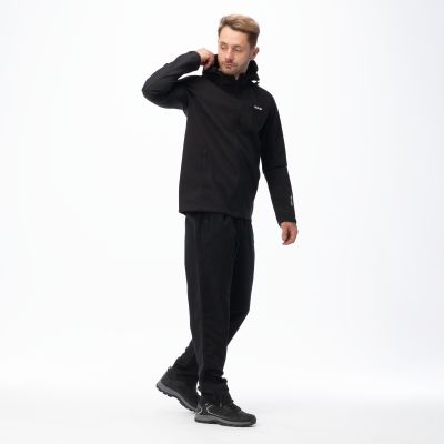 13. Men's Softshell AVANIR