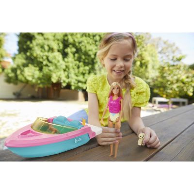 2. Barbie Motorboat + Doll GRG30 MATTEL
