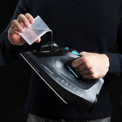 10. ESPERANZA CORDLESS STEAM IRON VELVET CERAMIC EHI010