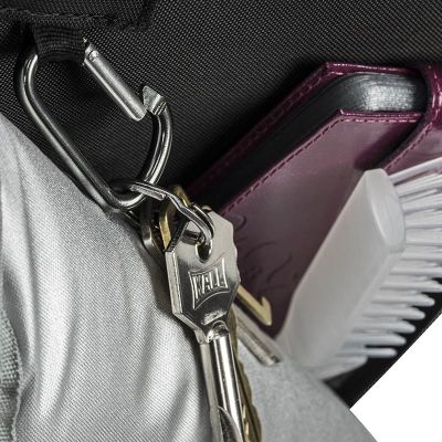 9. Rivacase 8550 43.9 cm (17.3") Briefcase Black