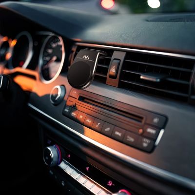 9. MACLEAN CAR PHONE HOLDER MC-326