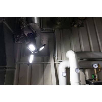17. Ansmann Triohead 7000R Black LED 66 W