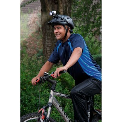 7. GRUNDIG 7 LED TOURIST HEADLAMP