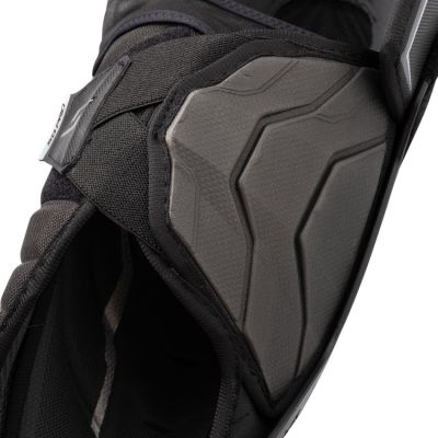 5. Bauer Supreme F50 Pro Intermediate hockey shin guards