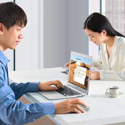 4. Ugreen MU105 USB 2.4GHz wireless mouse - green