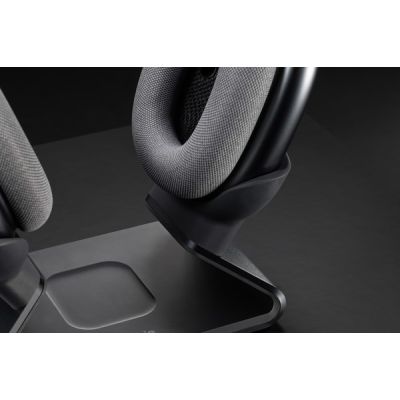 6. mophie 401316655 Mobile Charger Headset Black USB Wireless Charging Internal