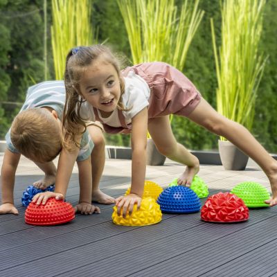 2. Tullo 823 Hedgehog/Diamond Sensory Hemispheres Red/Blue