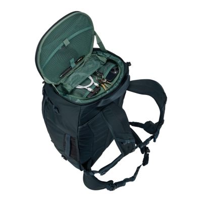 2. Thule Landmark Travel Bag, 60L, Travel Pack, Darkest Blue