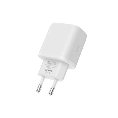 5. Tech-Protect C20W USB-C PD 20W / USB-A QC 3.0 Charger with USB-C / Lightning Cable - White