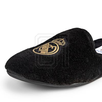 8. Real Madrid M CFRM7 Flip-Flops