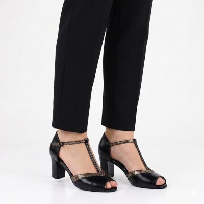 5. Black open toe pumps on a block heel M.Daszyński SA107-37
