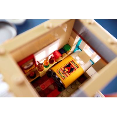 11. LEGO Harry Potter 76437 - The Burrow - Collector's Edition