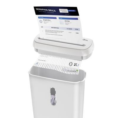 5. MEDIA-TECH DOCUMENT AND CREDIT CARD SHREDDER WHITE MT223