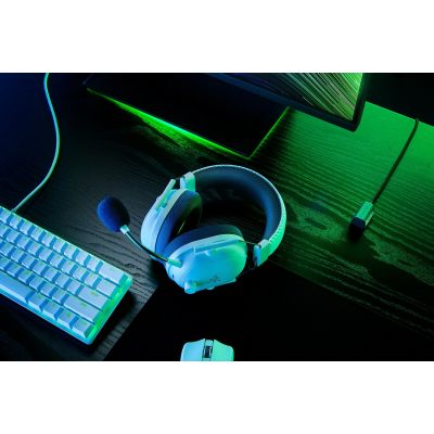 3. Razer BlackShark V2 Pro Wireless Headband Gaming Bluetooth Headset White