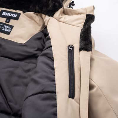 10. Women’s Insulated Jacket 2AM3