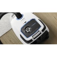 Bosch Serie6 ProSilence BGB6SIL0L Bagged Vacuum Cleaner