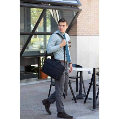 56. HP Rnw Business 14.1 Laptop Bag