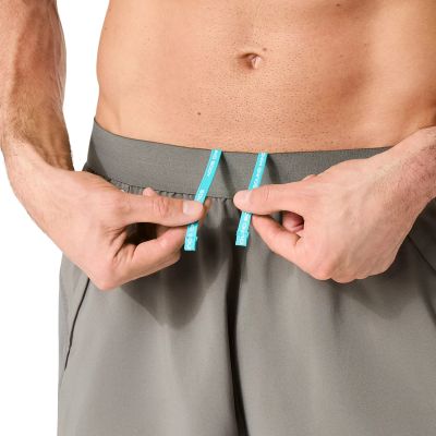4. ASICS Road 5IN Shorts 2011D247-021 Grey L