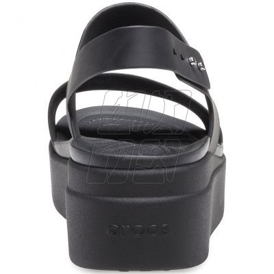 2. Crocs Brooklyn Low Wedge W 206453 060