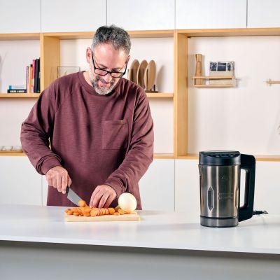 9. Black+Decker BXSM900E Soup Cooker