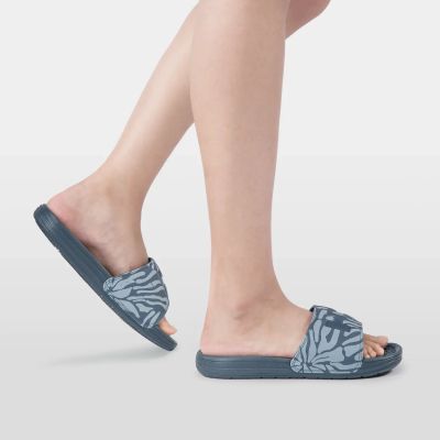 4. Helly Hansen women's W HH SLIDE 11715 601 flip-flops