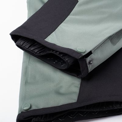 14. Elbrus Balmani Jr ski pants 92800439279