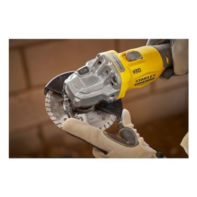 12. Stanley SFMCG710M1T-QW Angle Grinder 12.5 cm 8500 RPM 800 W 1.84 kg